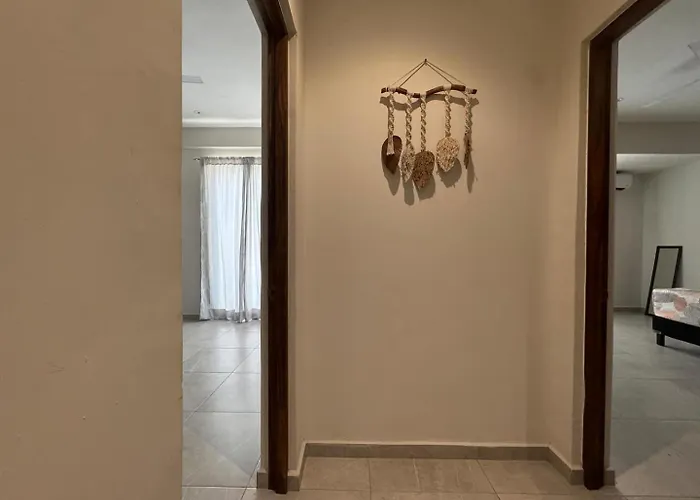Chic Stay, Rooftop Plunge Pool, 4 Blocks From 5th