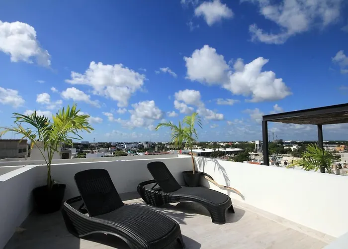 Holiday home Chic Stay, Rooftop Plunge Pool, 4 Blocks From 5th *